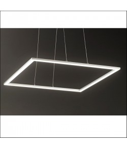 Sospensione LED 68W 8840lm, con montatura in alluminio verniciato bianco goffrato o nero. Tonalità di luce 3000K.