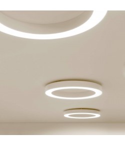 Plafoniera minimale con struttura in alluminio, dalla forma circolare a forma di anello con colore bianco con luce a led ( 50W ) integrata