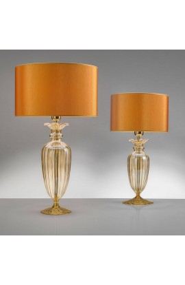 Lampada da tavolo con struttura in metallo oro lucido 24K, base in  vetro di murano soffiato e lavorato a mano, 1 Luce (E27)