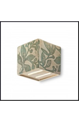 Applique in ceramica dal design ricercato, 1 luce 33W ( G9 ), disponibile in varie colorazioni.  