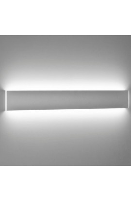 LINEARE APPLIQUE IN METALLO, CON FINITURA DI COLORE BIANCO SATINATO 1 LUCE A LED 36W ( 3000°K )