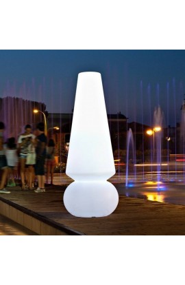 Lampada da terra per esterno con base in polietilene verniciato bianco e diffusore in polietilene traslucido, 4 luci 46W (E27) 