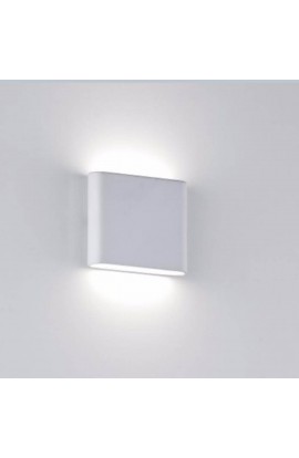 APPLIQUE IN METALLO, CON FINITURA DI COLORE BIANCO SATINATO 1 LUCE A LED 6W ( 3000°K ) 